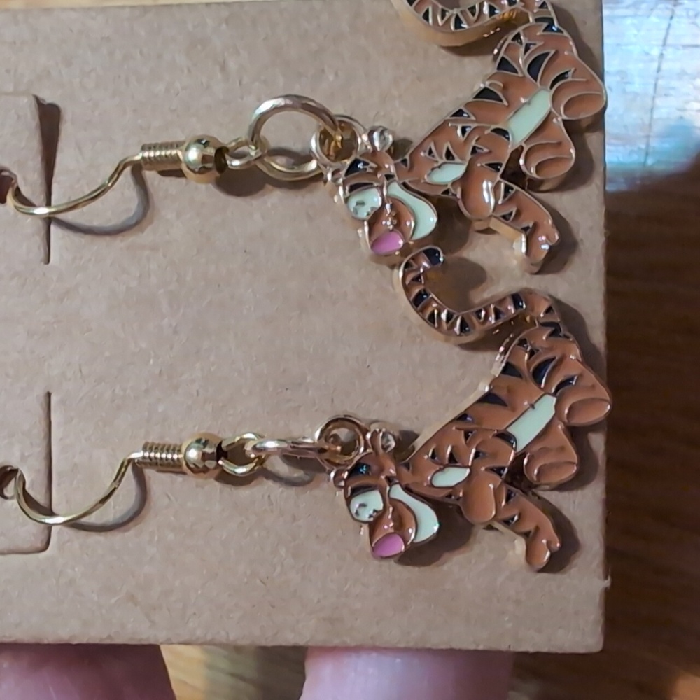 Gold Tigger Earrings - Picture 2 of 3